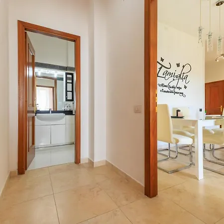 Apartment L' Essenziale *