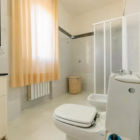 L' Essenziale Apartment *