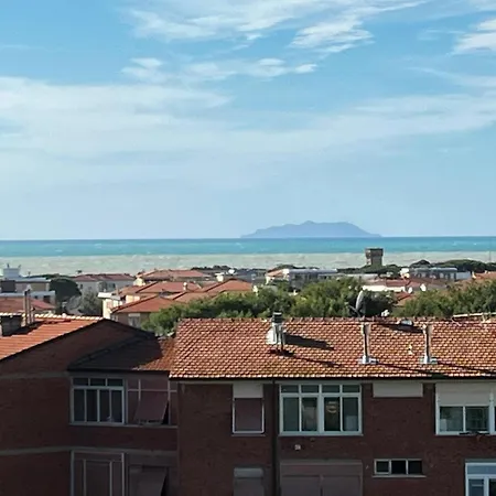 L' Essenziale * Livorno